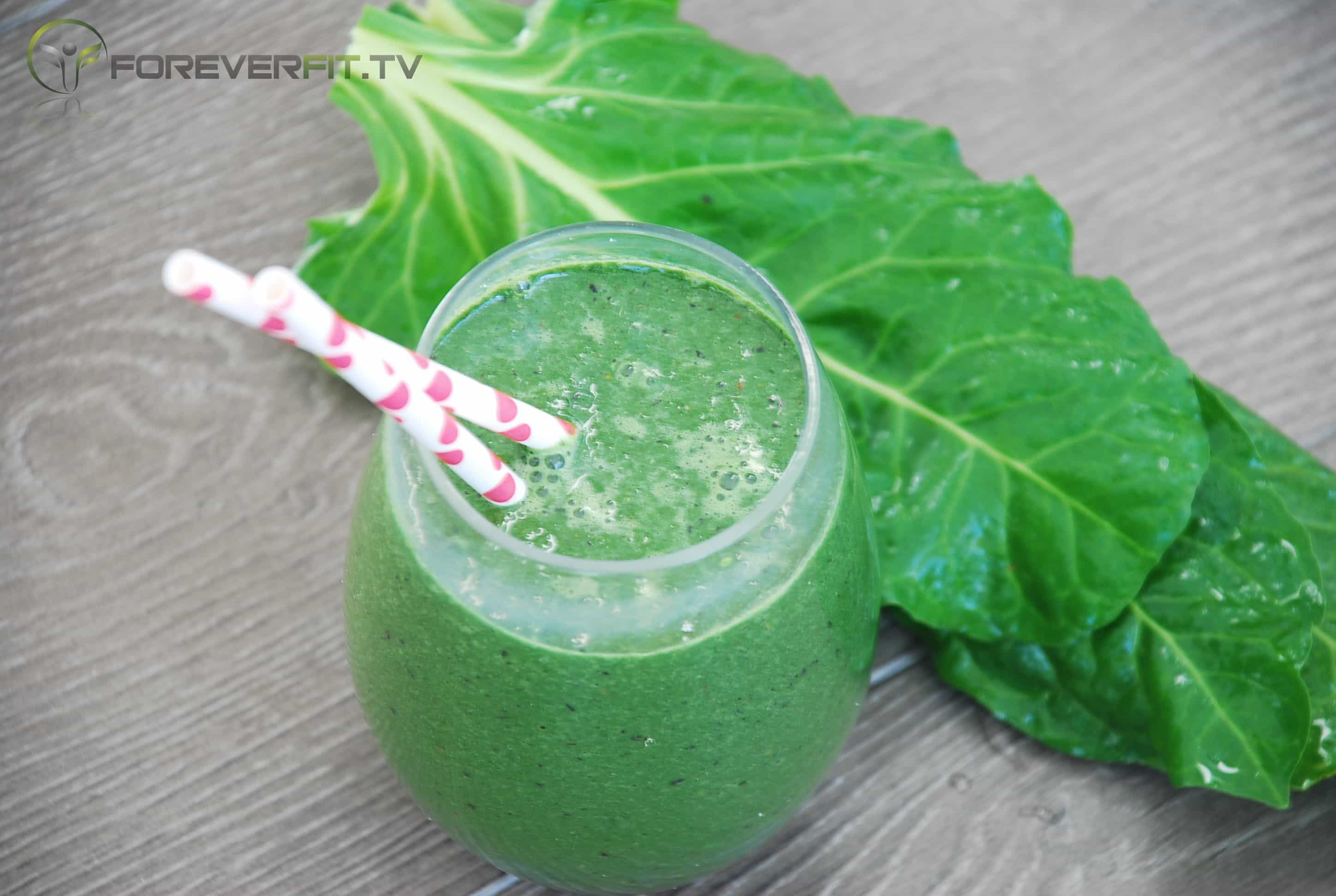 Super Green RAW Power Smoothie :: Foreverfit.tv